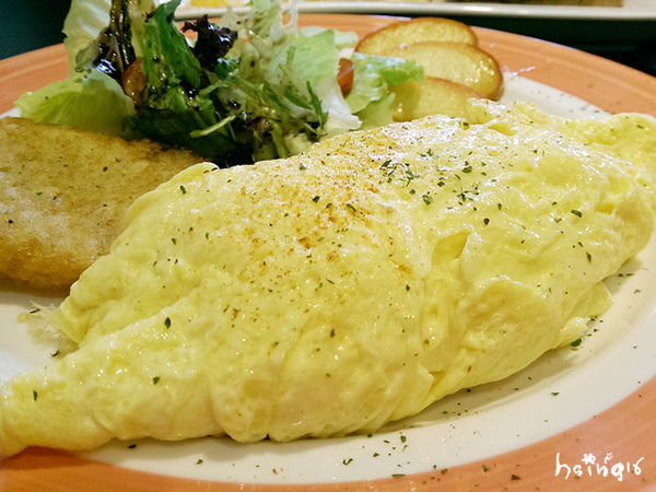 La Cucina 樂廚食苑 (目前已無文中早午餐) *一萬個推薦歐姆蕾♥ 高CP美式餐廳 漢堡 古亭餐廳推薦 義大利麵 咖啡館 咖啡店 義式料理 商業午餐 古亭美食 師大美食