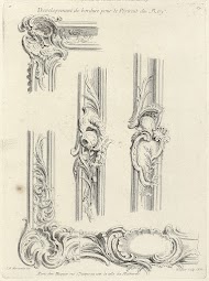 Twee hoeken en fragmenten van de ornamentrand om een portret