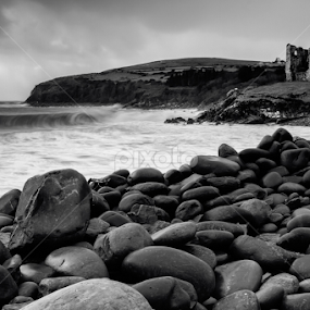 Minard Castle 1 by Graham Daly - Black & White Landscapes