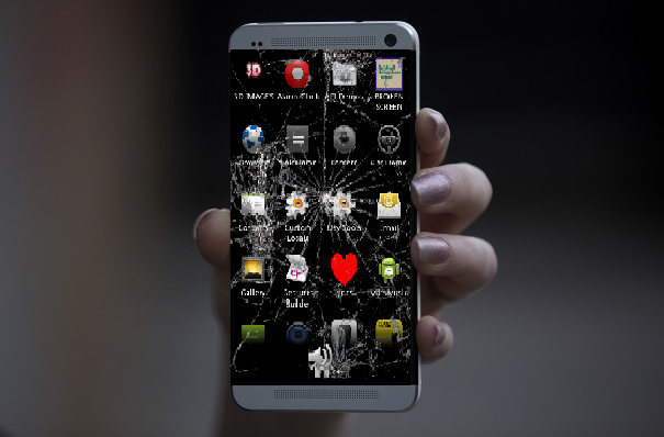 Cracked Screen Prank Screen 1