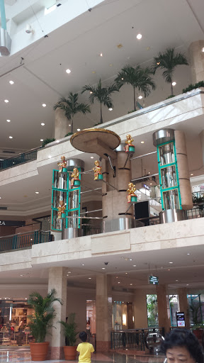 Big Clock Inside Plaza Senayan