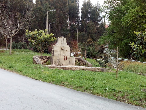 Fonte De Paradela