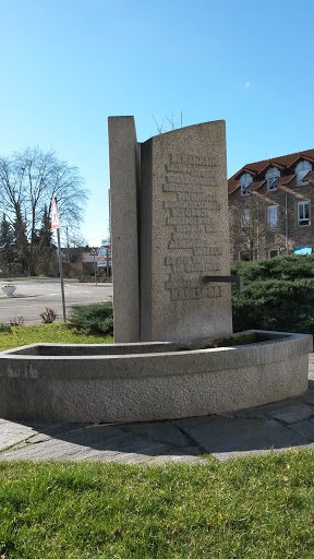 Dettenheimer Gedenkbrunnen 