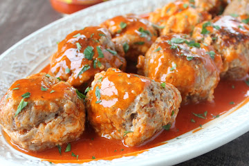 Buffalo Cheesy Sausage Balls
