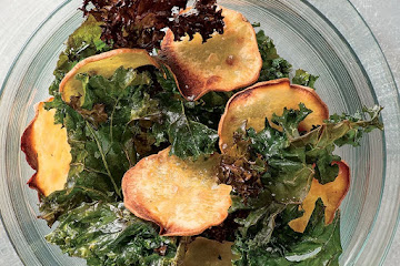 Baked Kale and Sweet Potato Chips