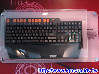 Computex 2008: Gigabyte技嘉科技 (鍵盤介紹) - 老貓測3C