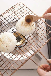 onigiri puzzle poster 1