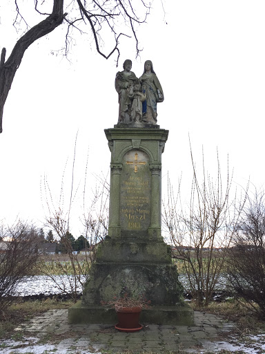 Maria und Josef Statue