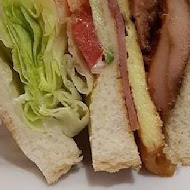米朗琪咖啡館