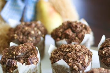 Fresh Pear and Dried Figs Bran Muffins
