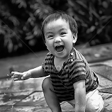 Happy Archy in BW by Chandra Irahadi -  