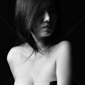 HURTS by Hajar Wisnu Dwiputra - Black & White Portraits & People