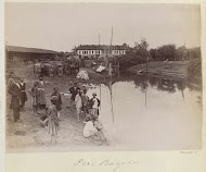 Mannen bij een haven aan de Peri Bazaar in Perzië