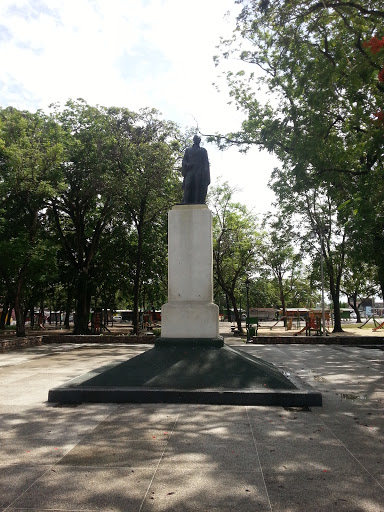 Plaza Francisco De Miranda San Carlos 