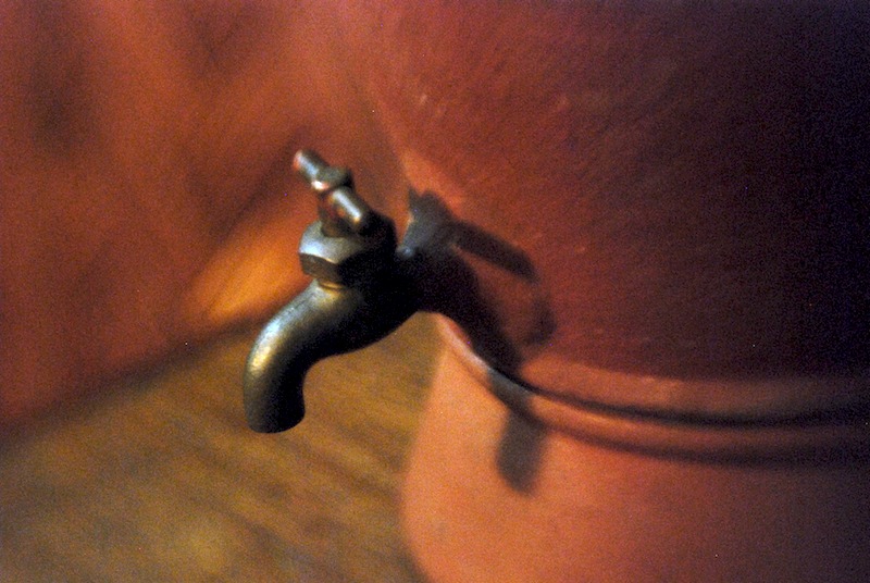 20080703_0015_waterspout.jpg