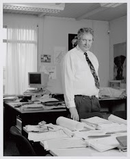 Werkers aan de snelweg; het kantoor