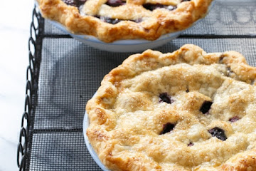 Fresh Blueberry Pie
