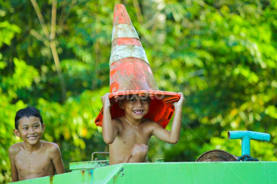 Kids from Borneo by Ernasto Elmend Anatoly - Babies & Children Children Candids
