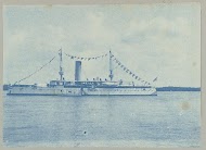 De Kortenaer op Koninginnedag