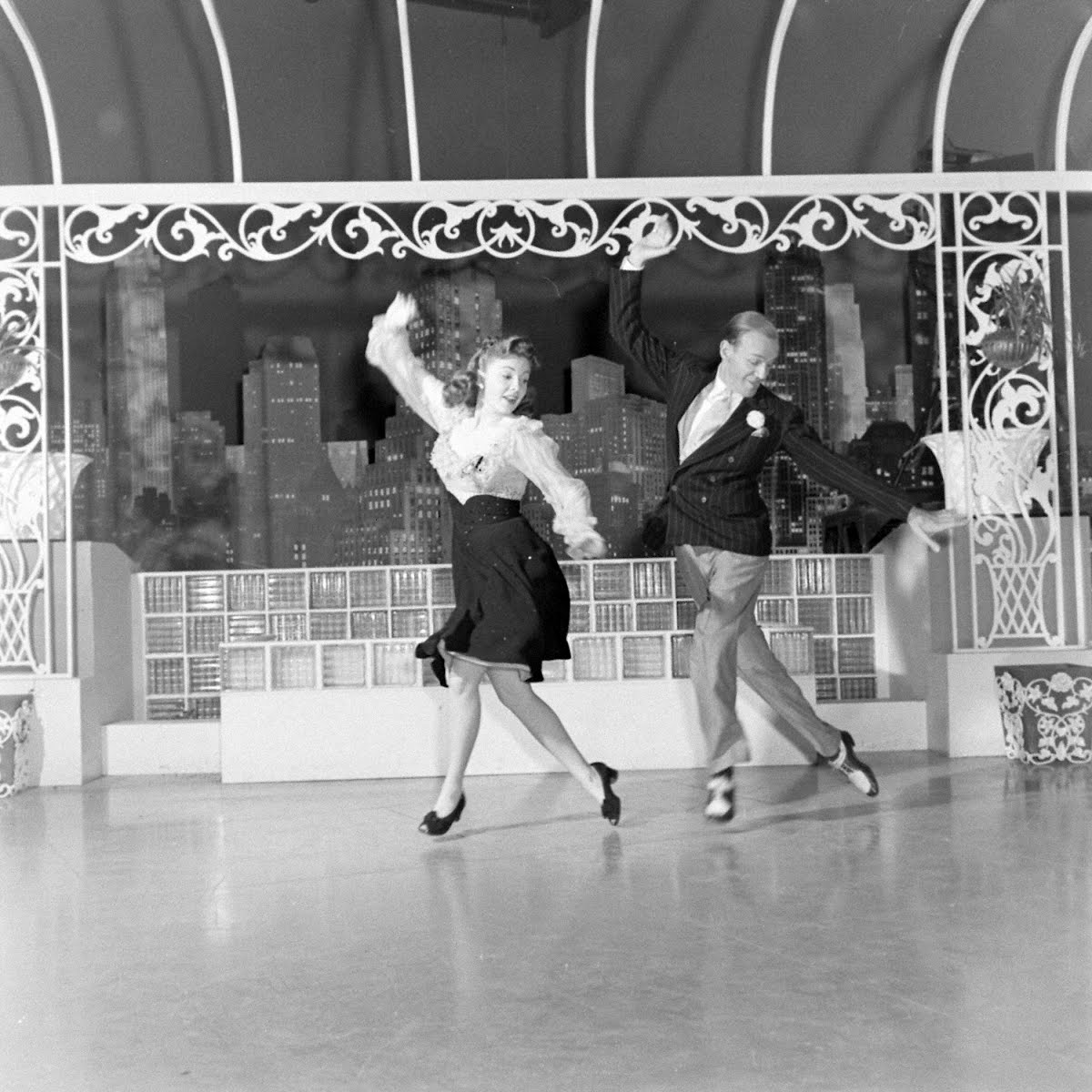 ジョーン レスリー Google Arts Culture