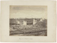 Brug over de Brantas bij Djadjar / bij Kertesono