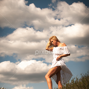 by Larry Rogers - People Street & Candids