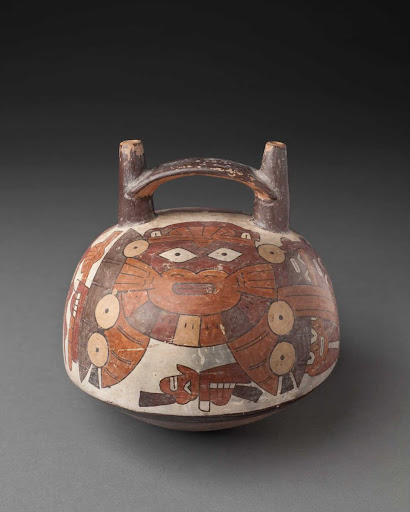Ceramic ceremonial vessel that represents a decapitator mythological being ML040349