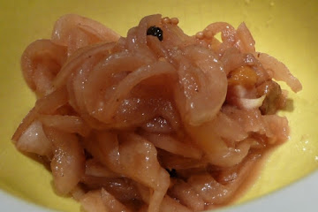 Quick Pickled Onions