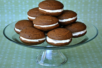 The Best Pumpkin Whoopie Pies with Cream Cheese Frosting
