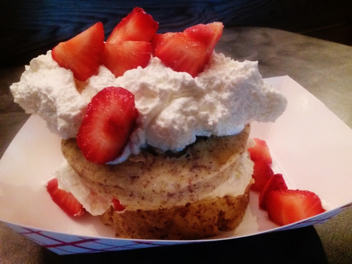Strawberries N' Cream Vanilla cake