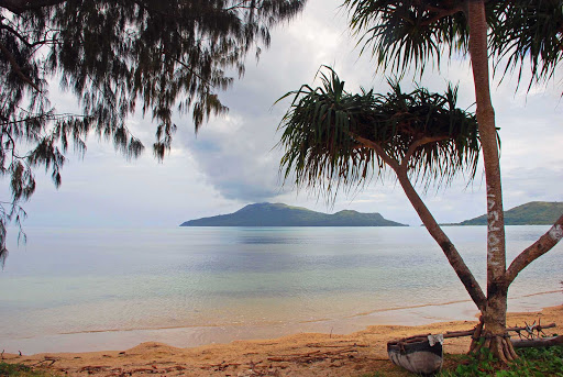 nguna-vanuatu - Nguna from Paonangisi Beach, Vanuatu.