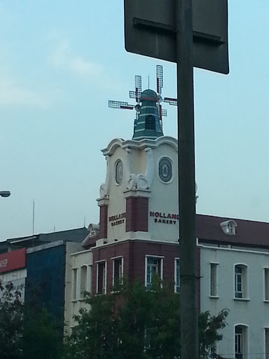 Windmill of Holland Bakery