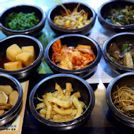 韓半島韓式料理餐廳