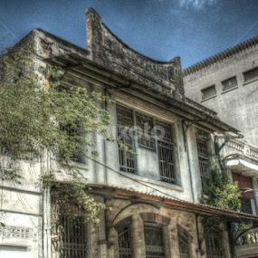 so old by محمد شفيق  فضل الله - Buildings & Architecture Homes