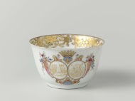 Bell-shaped cup from the 'Swellengrebel service' with a double crowned monogram and a border with floral scrolls
