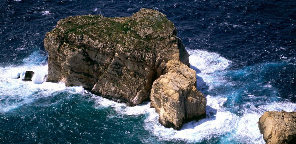 Крепкому моря 2. Крепкому моря 2. Джек девенпорт пираты карибского моря сундук мертвеца. Красота воды. Пираты карибского моря сундук мертвеца кракен.