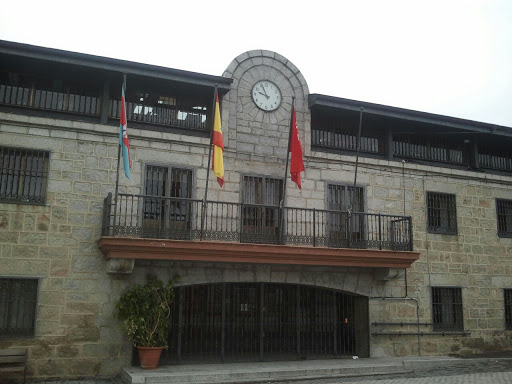 Ayuntamiento De Colmenarejo