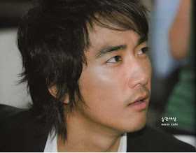 korean men hairstyles. cool mens hairstyles from Asian -medium mens hairstyle