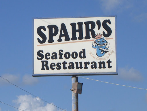 Spahr's Seafood Restaurant in Des Allemands