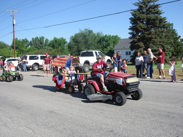 [Hansen reunion (9)[2].jpg]