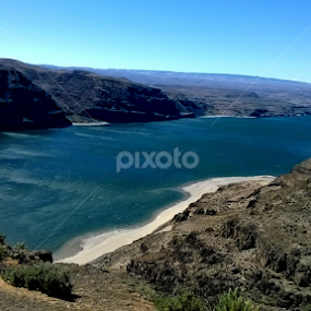 The Columbia River by Julia Arredondo - Landscapes Waterscapes
