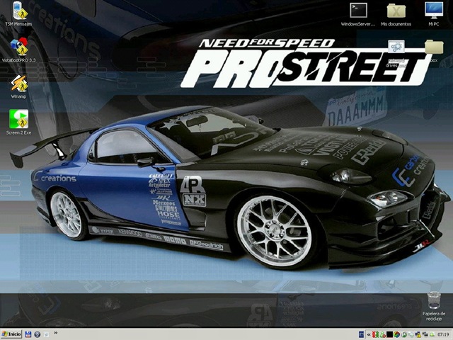 [my desk 11-9-2008[2].jpg]