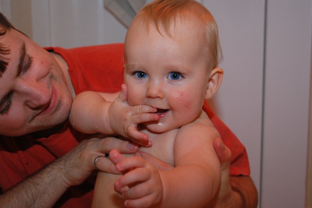 [2008-10-25 Myron's First Tooth 025[4].jpg]