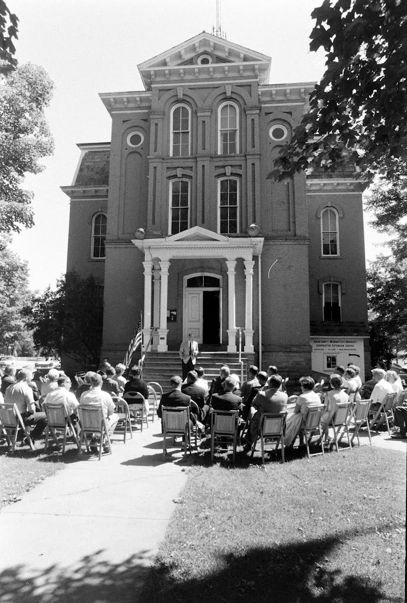 Bad Axe — Google Arts & Culture