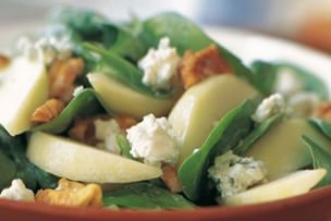 Spinach, Pear and Walnut Salad