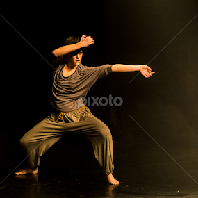 Like martial art by Jean-Marc Schneider - People Musicians & Entertainers