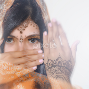 by Aam Light - People Portraits of Women