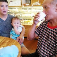 亞尼克果子工房(高雄旗艦店)