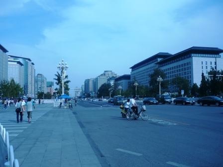 [Beijing Street Scene[3].jpg]