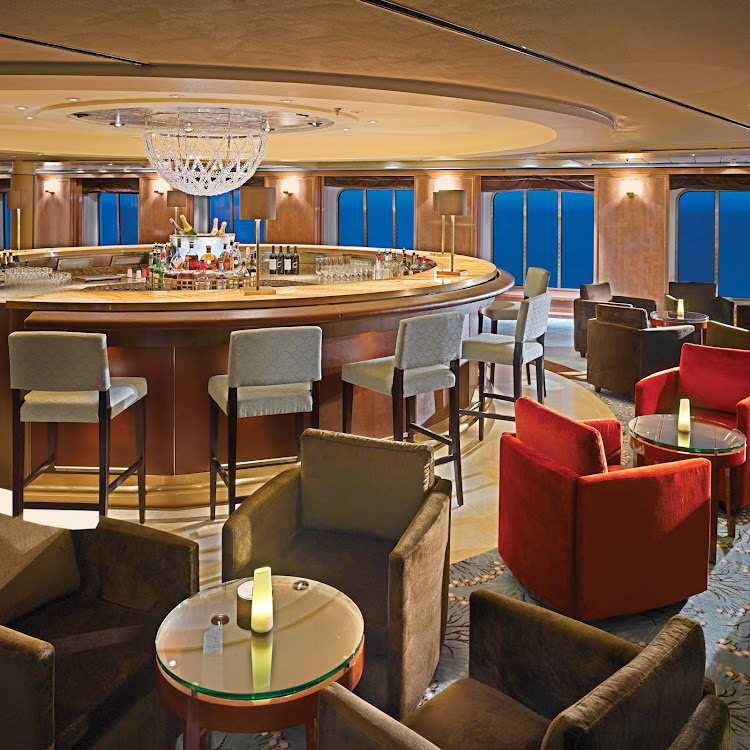 Take time to stop by the Starlite Club to finish off the night with conversation and cool beverages while aboard the Crystal Symphony.